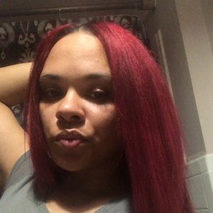 Meet your Posher, Brianna